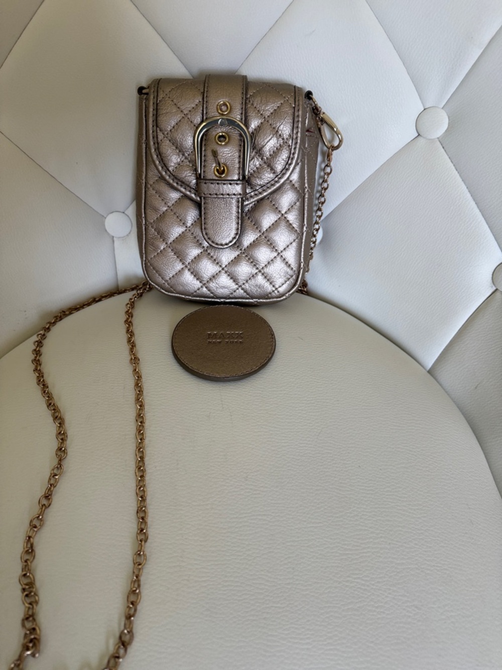 MAXX NEW YORK Quilted Metallic Crossbody Phone Bag - Gold - Picture 3 of 12